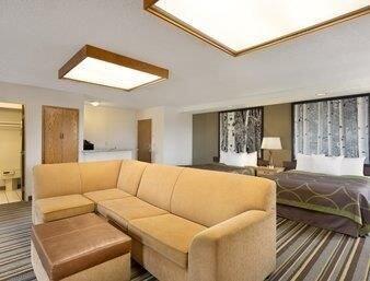 Super 8 By Wyndham Westminster Denver North מראה חיצוני תמונה