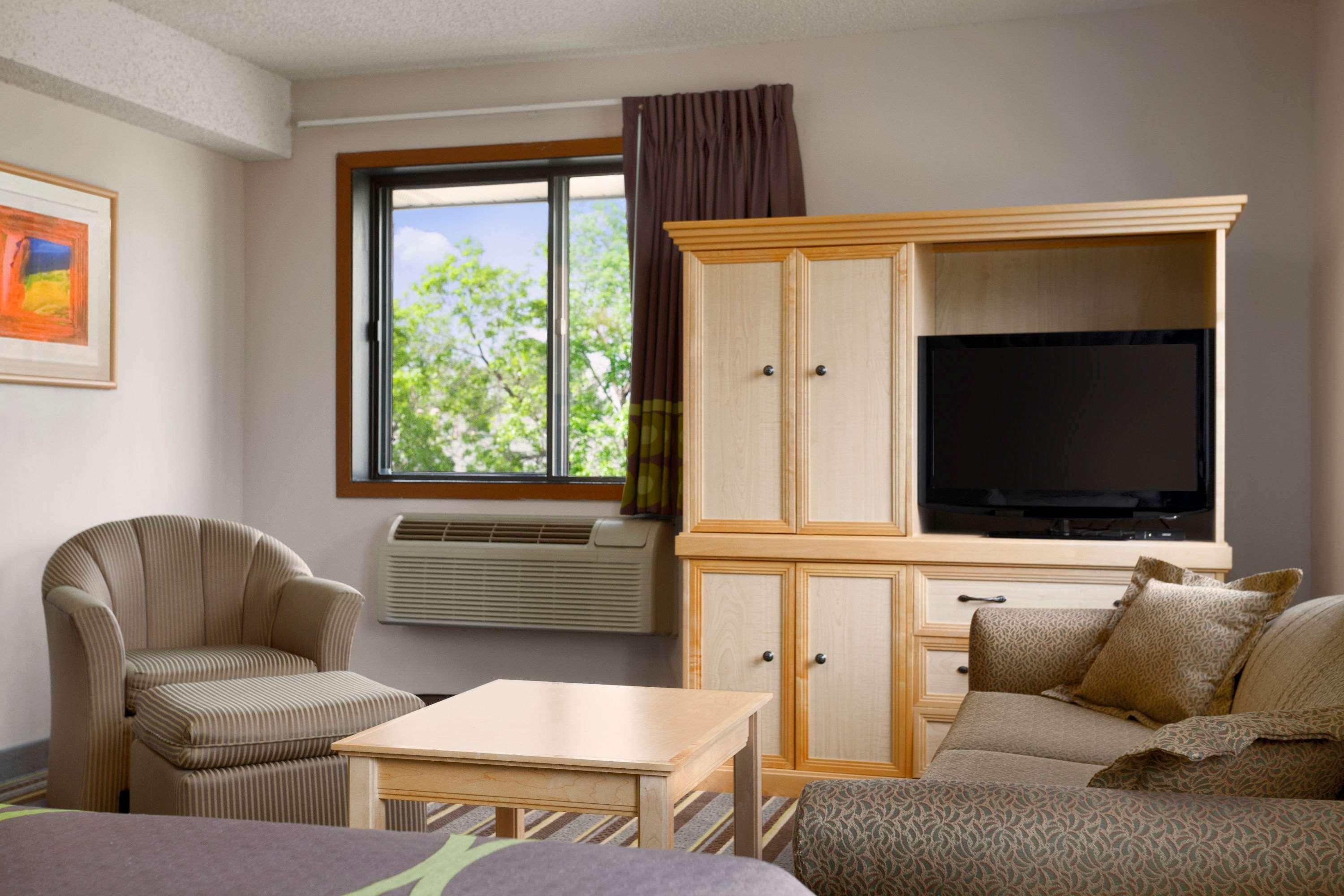 Super 8 By Wyndham Westminster Denver North מראה חיצוני תמונה