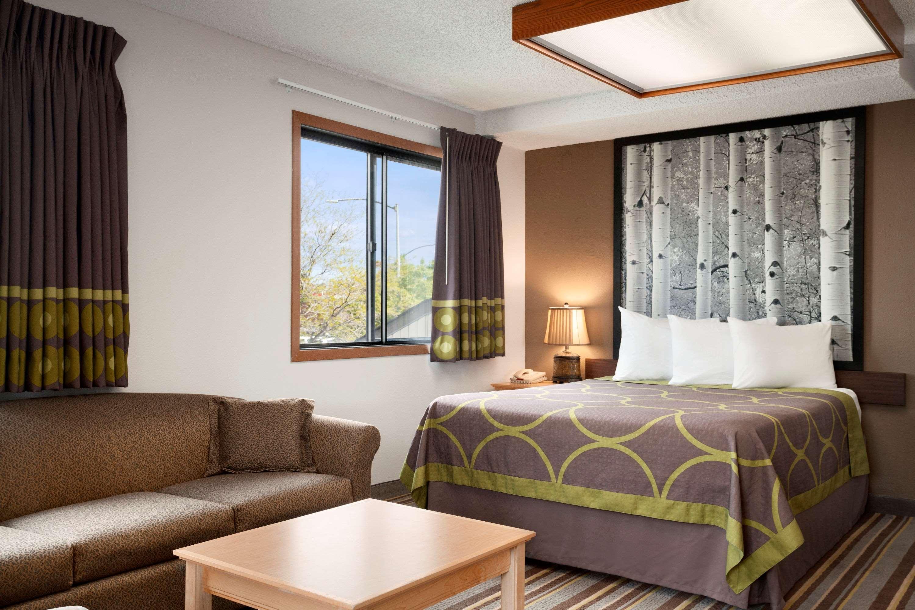 Super 8 By Wyndham Westminster Denver North מראה חיצוני תמונה
