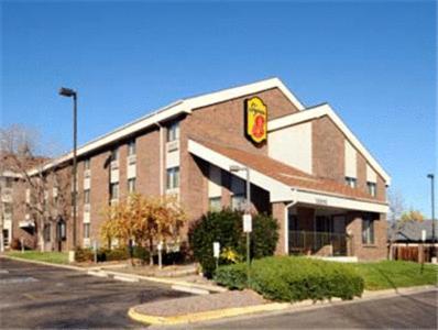 Super 8 By Wyndham Westminster Denver North מראה חיצוני תמונה